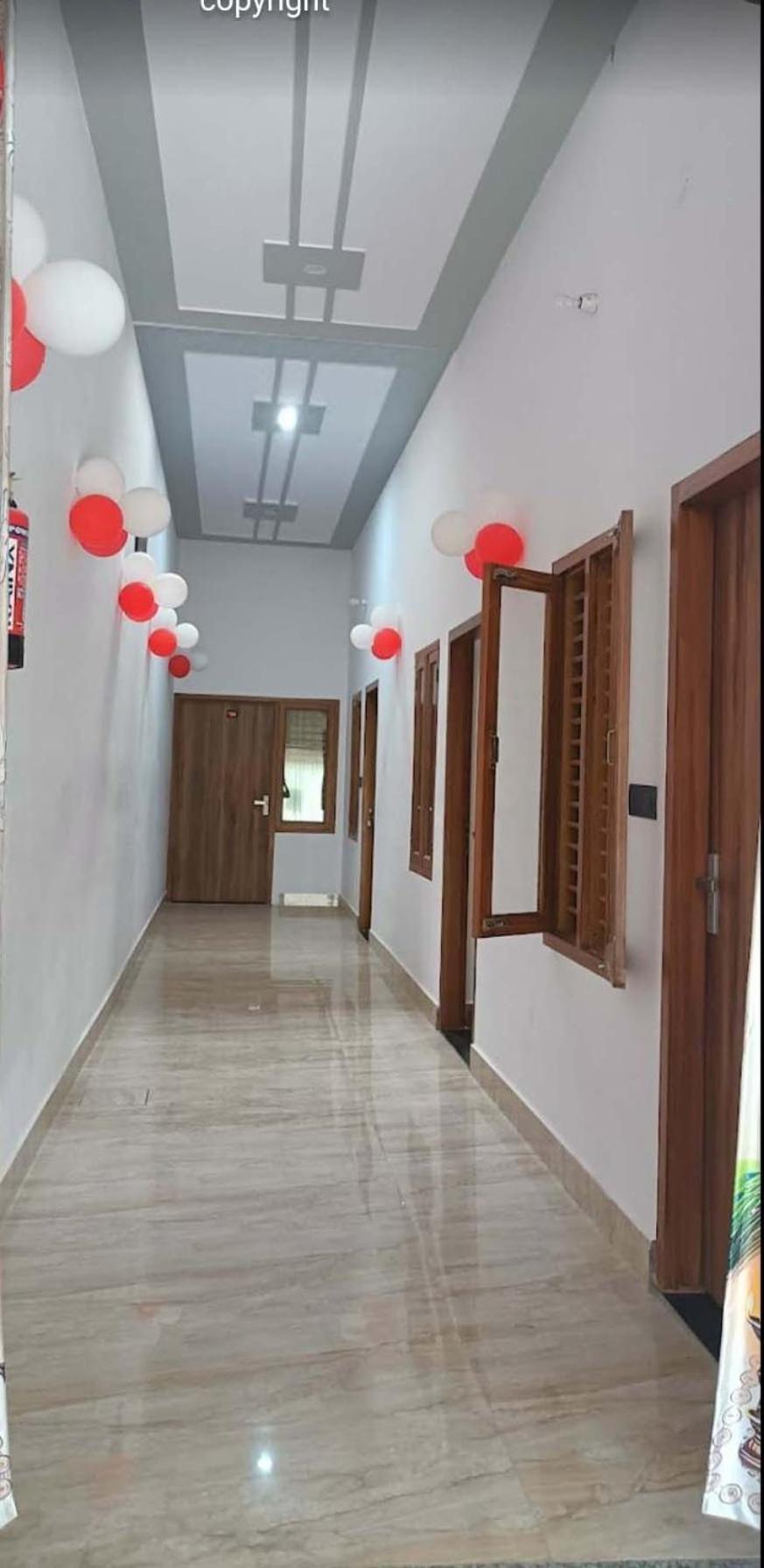 Hotel Rudra Residency Near Railway Station Mathura Kültér fotó